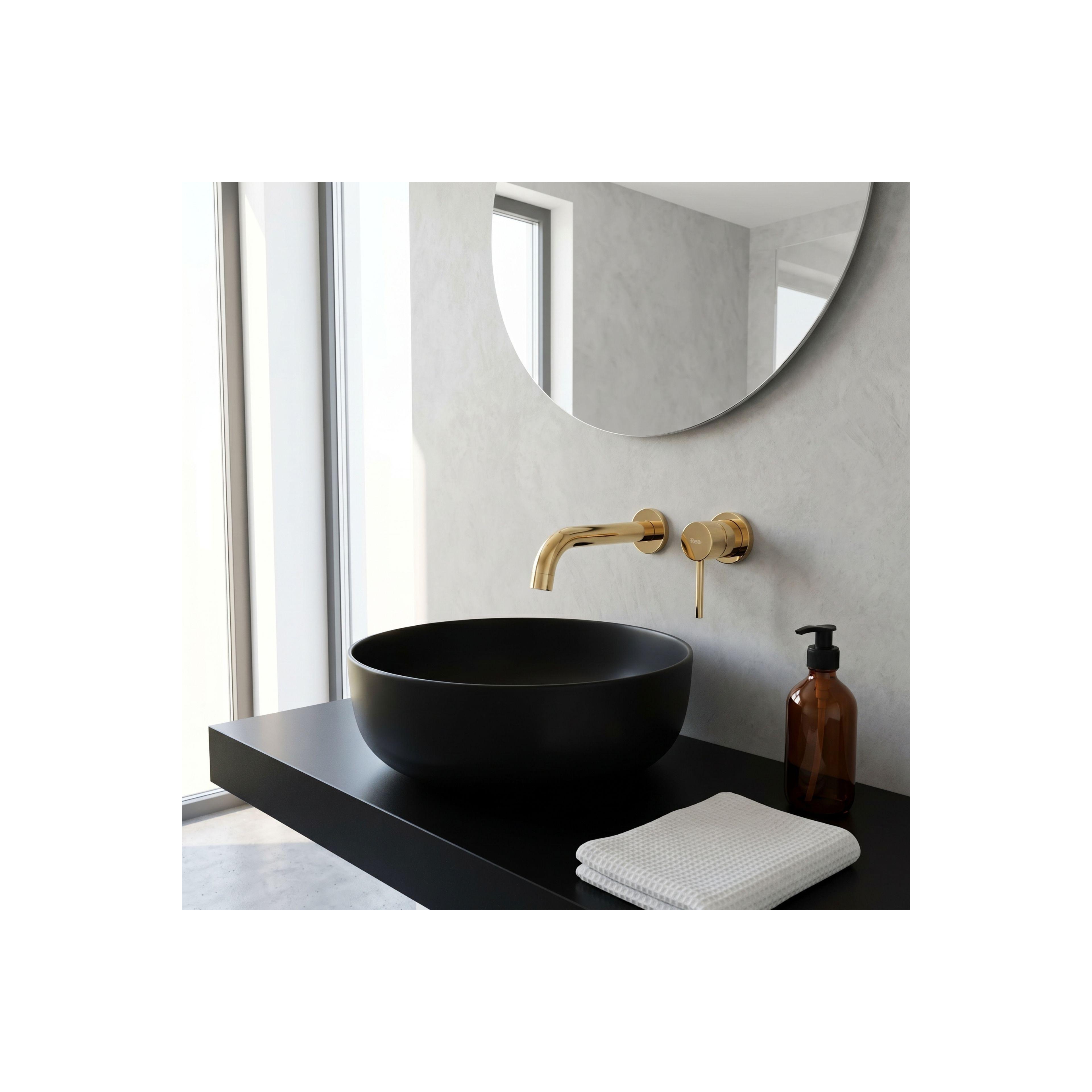 Grifo empotrado oculto Rea Lungo Gold + BOX