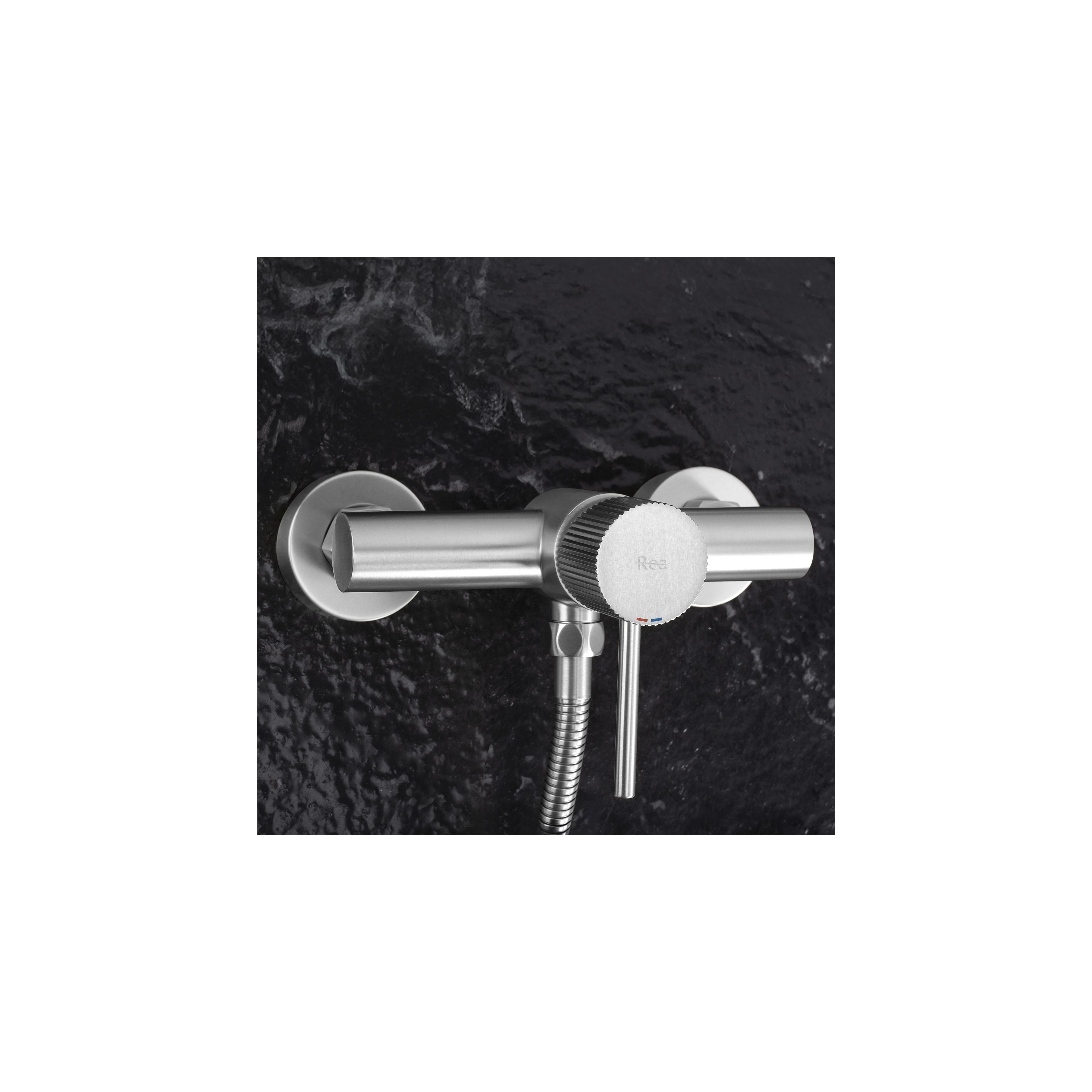 Zuhanycsaptelep Lungo Stripe BRUSH NICKEL