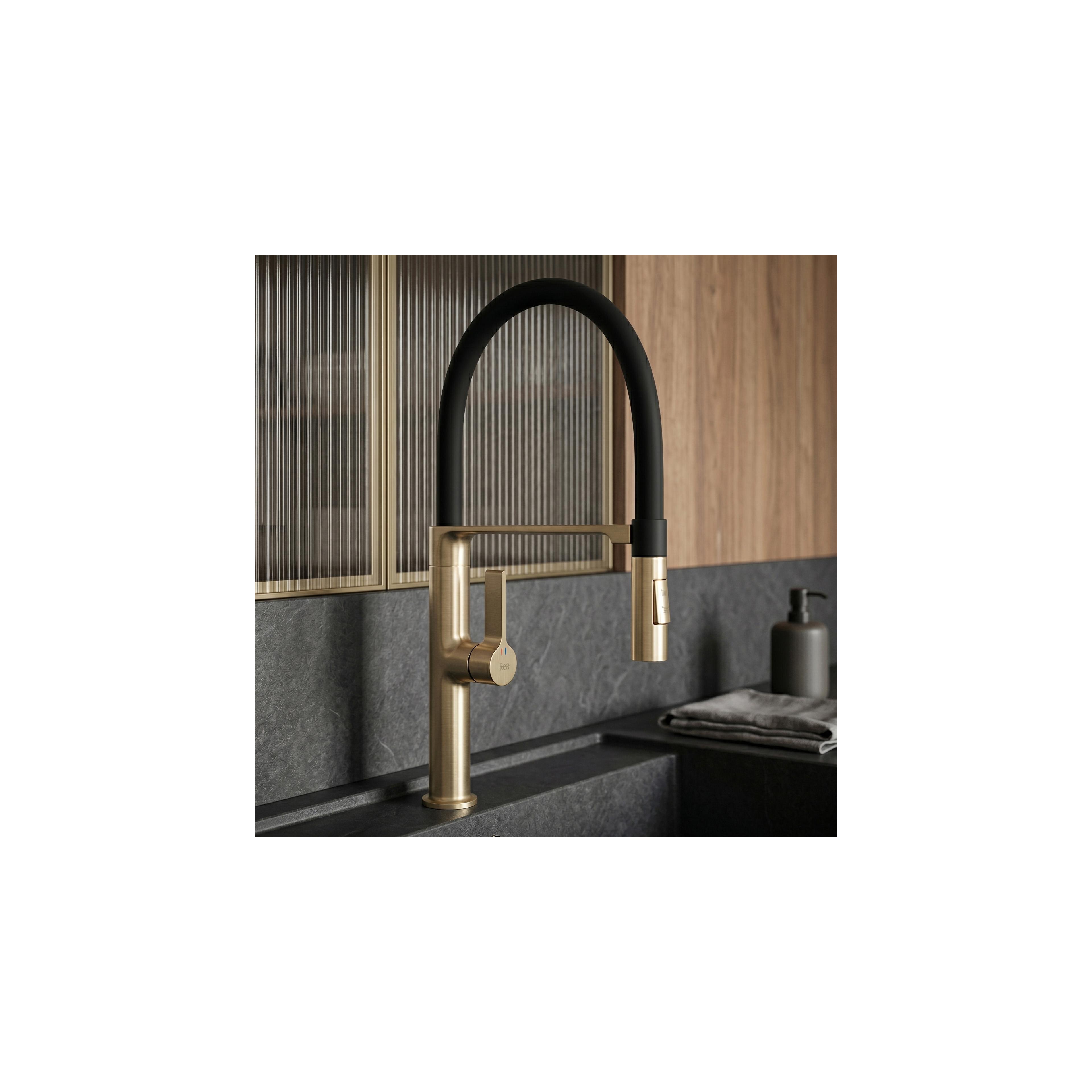 Kitchen faucet REA Lago Brush Gold
