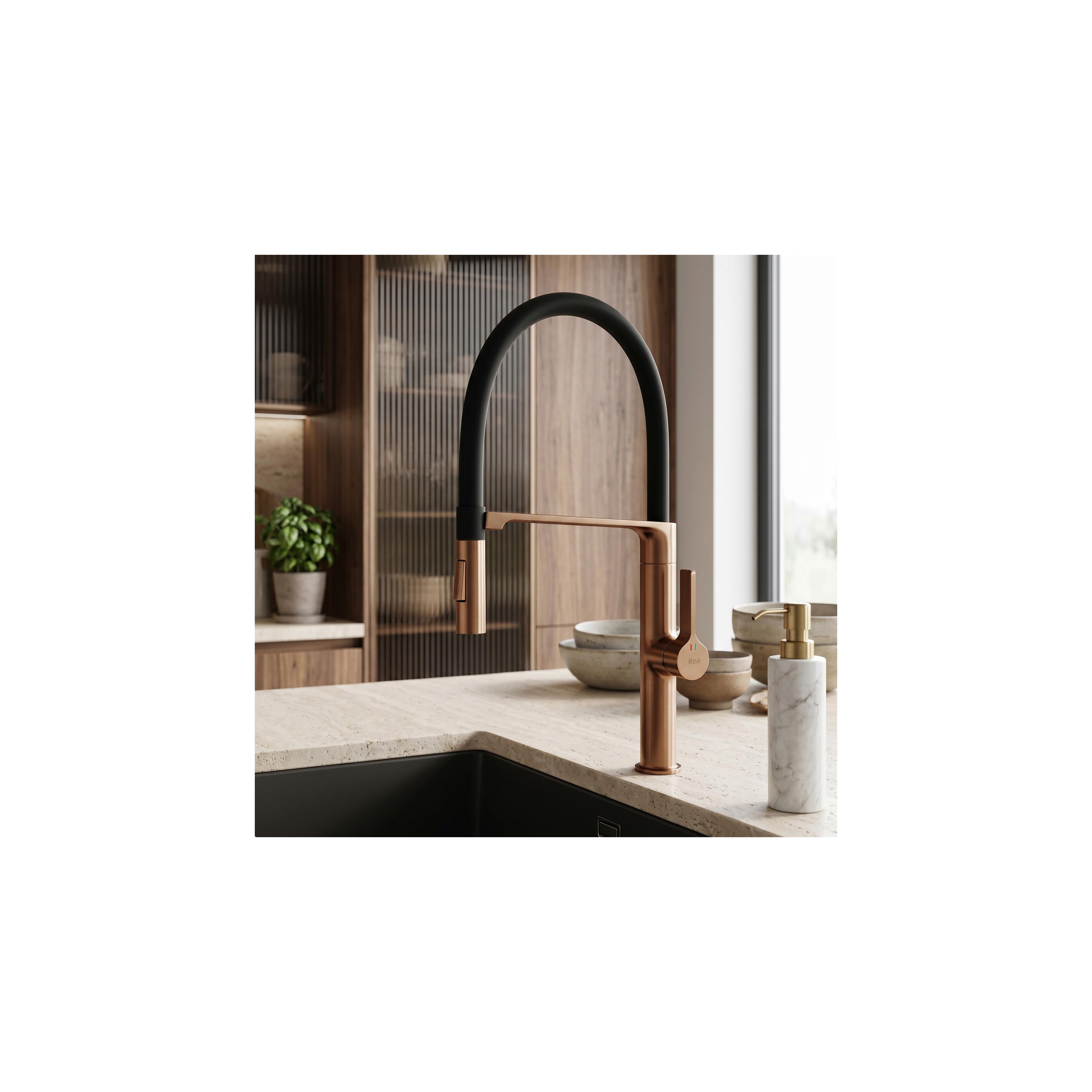 Kitchen faucet REA Lago Brush Copper