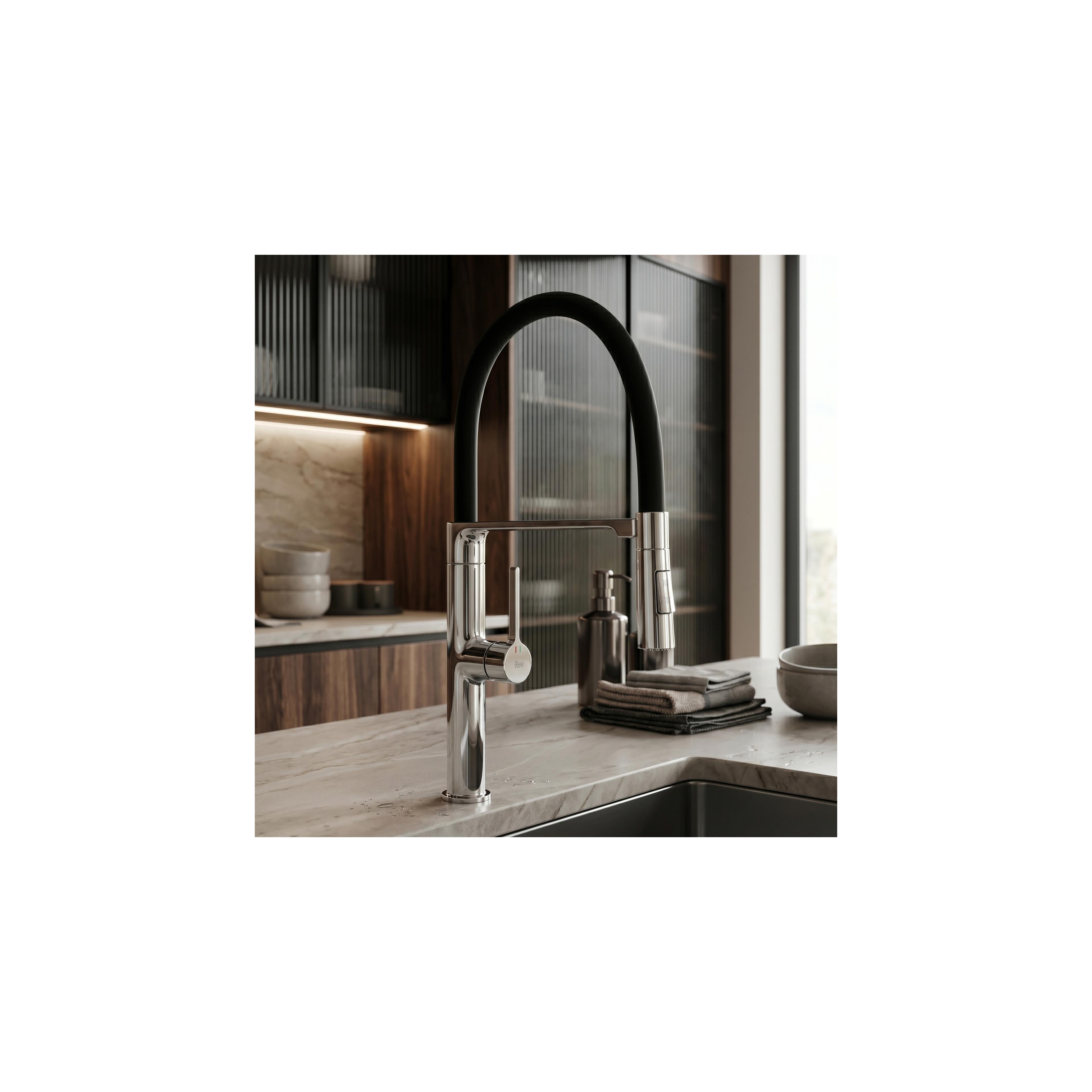Kitchen faucet REA Lago Chrome