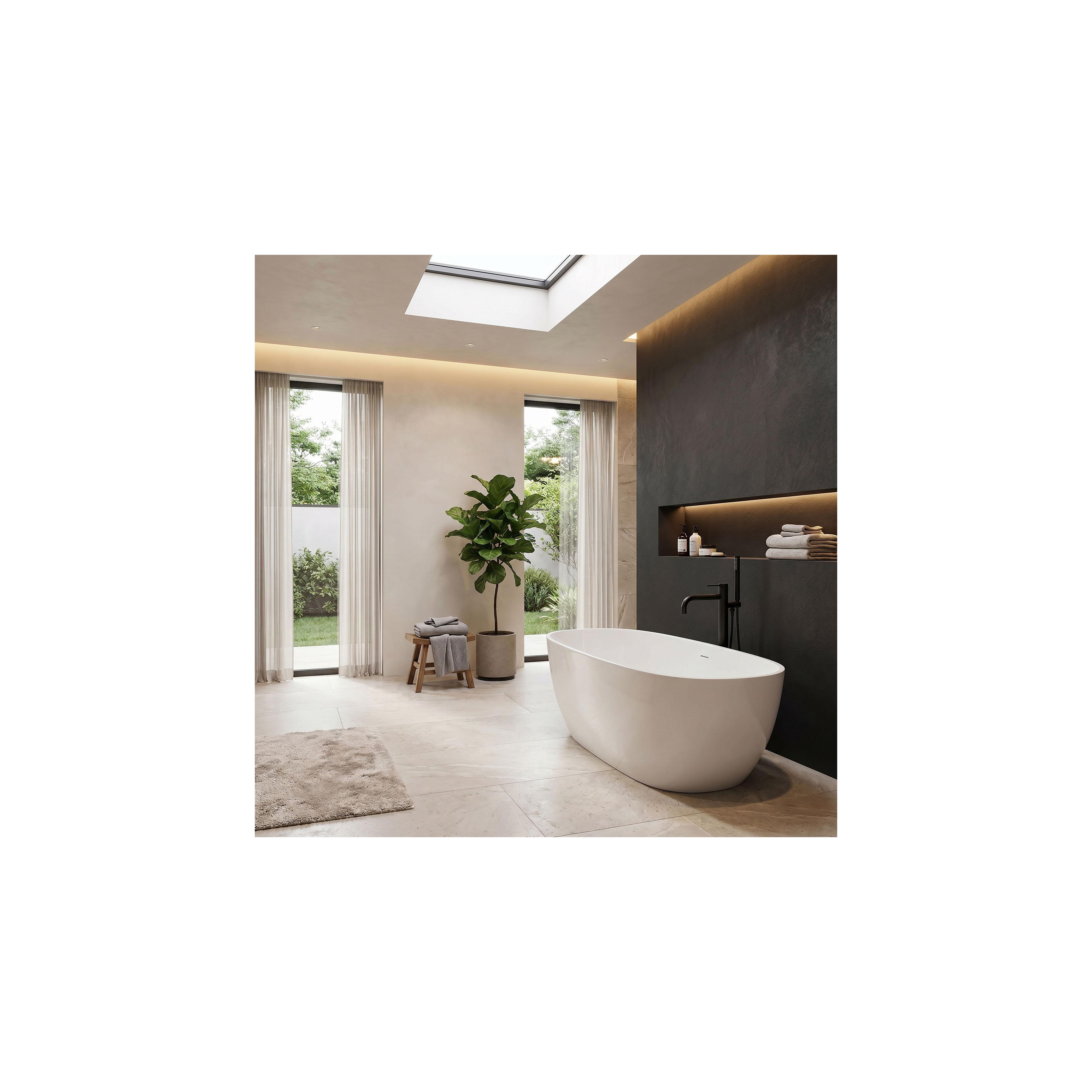 Free-standing faucet Rea Clif Black