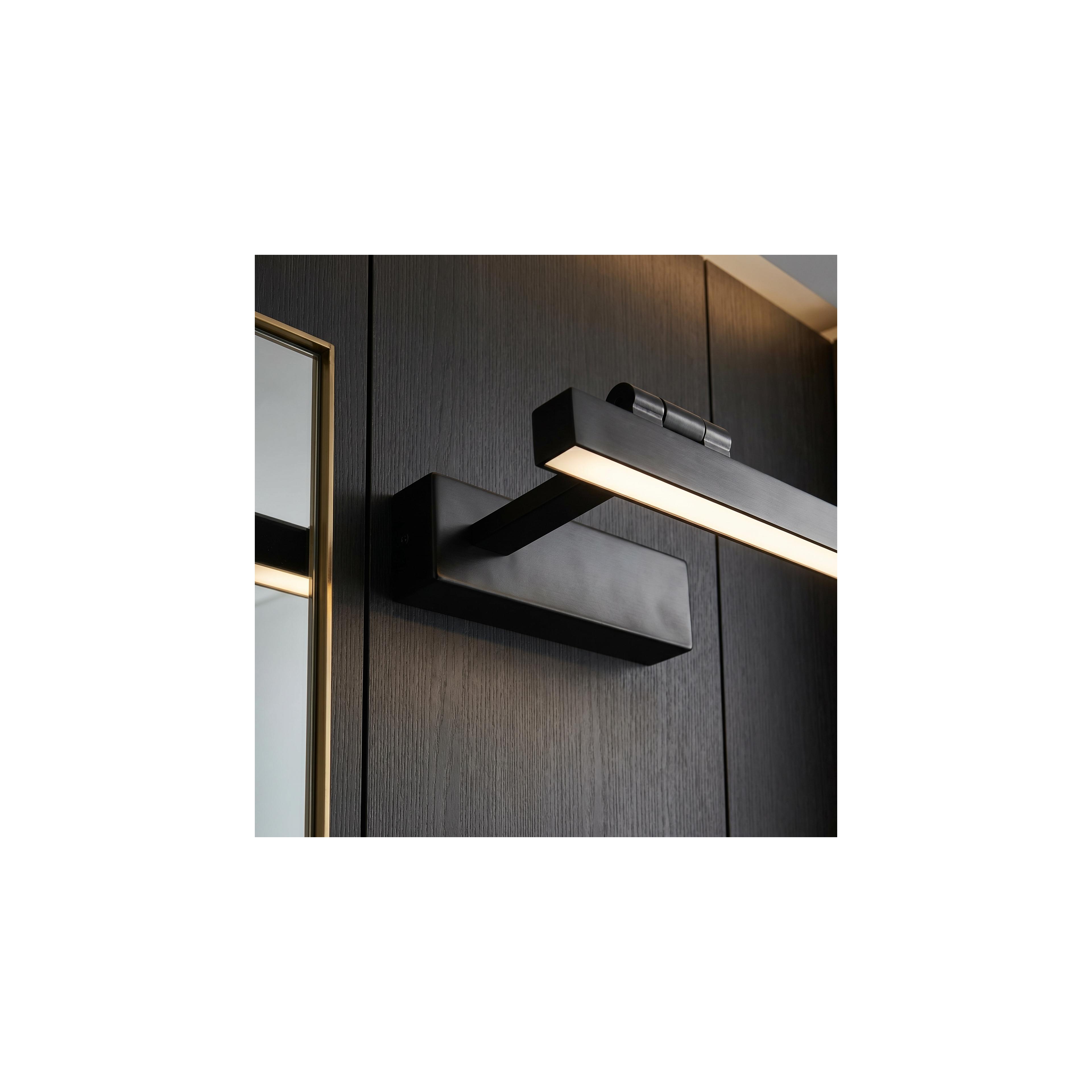 Vannitoa seina LED-valgusti SWE034-1W 40cm BLACK