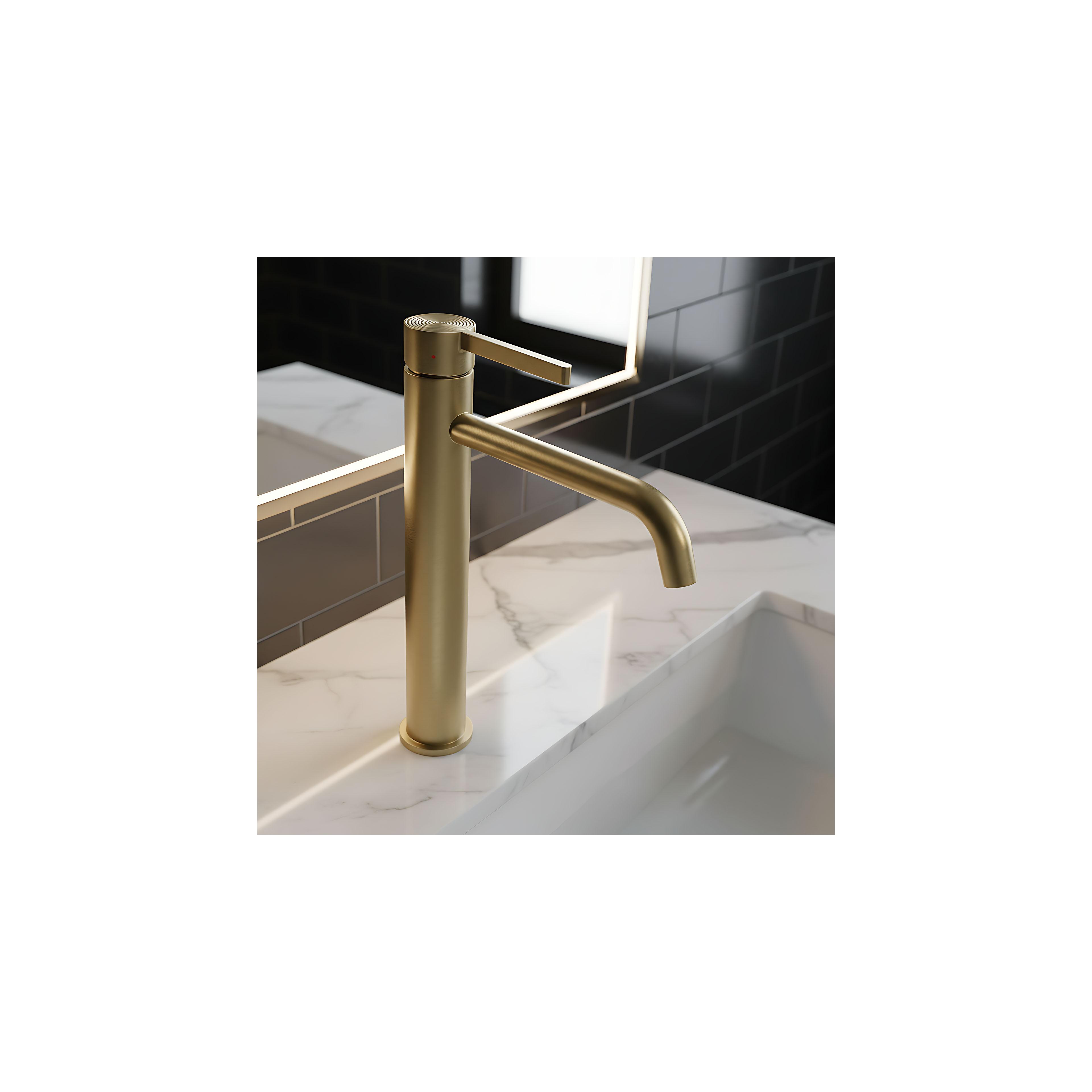 Baterie pentru baie Rea Foster Brush Gold High