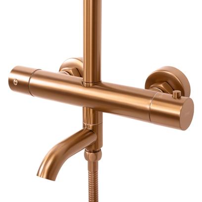 Rea Lungo harjatud kullast dušikomplekt Copper Brush