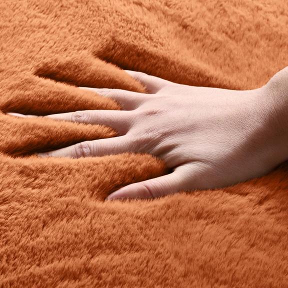 Jedwabisty Wysoki Dywan Rabbit Ceglasty