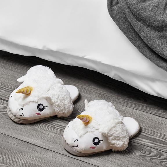 Kapcie klapki Kigurumi Pegaz biały