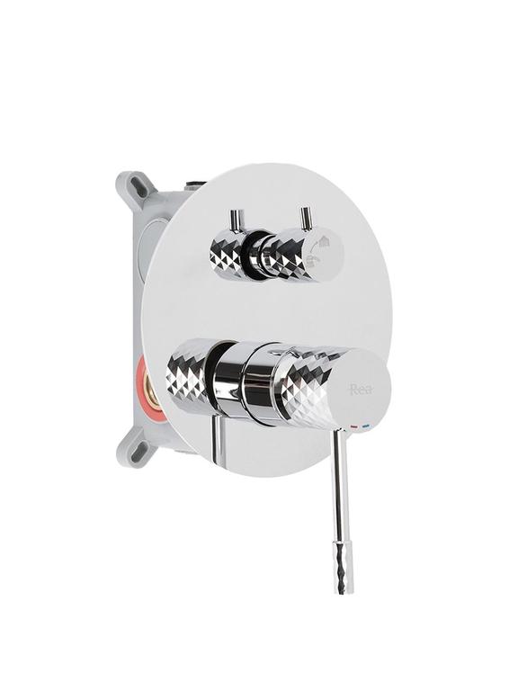 Rea Lungo Diamond Chrome piilosuihkusetti + BOX