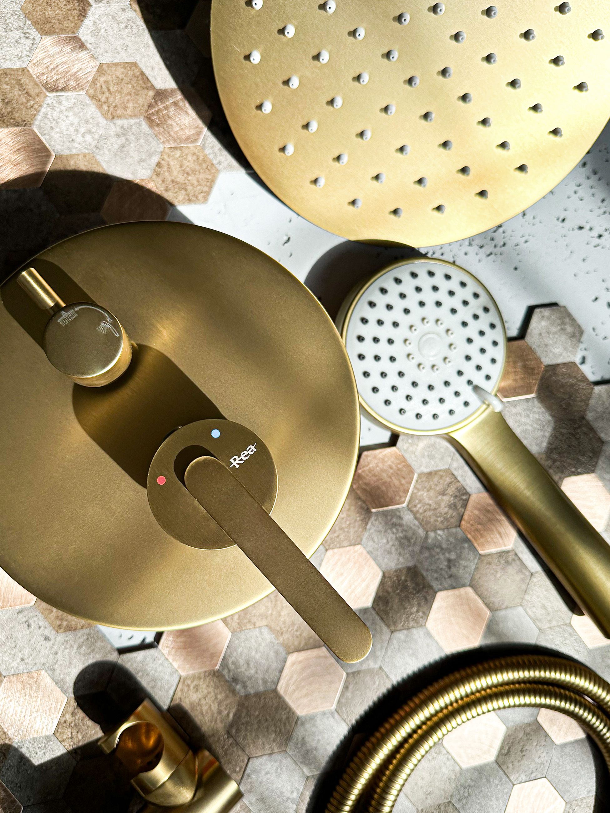 Душовий комплект Rea Ontario Brush Gold + BOX