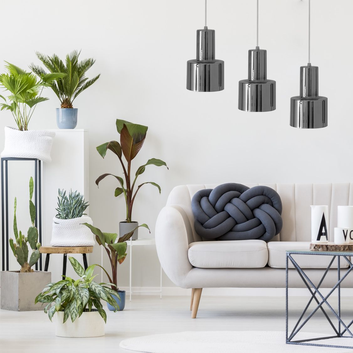 Moderní kovová závěsná stropní lampa stříbrná chrom